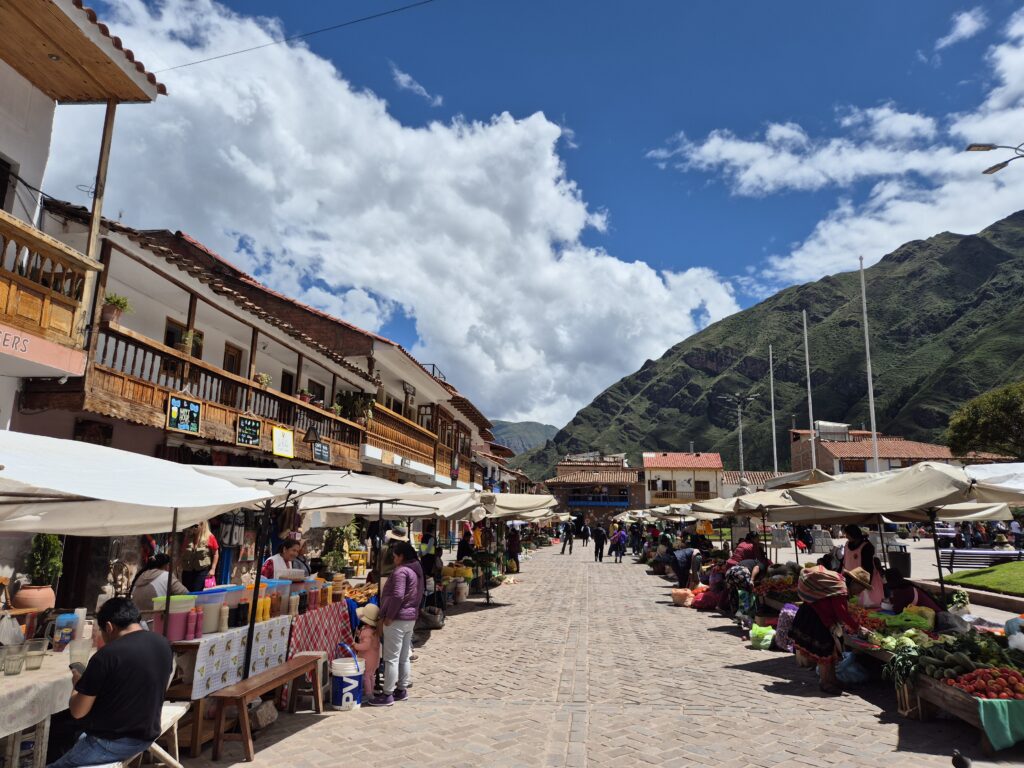 Things to do in Cusco, Peru pisac_market